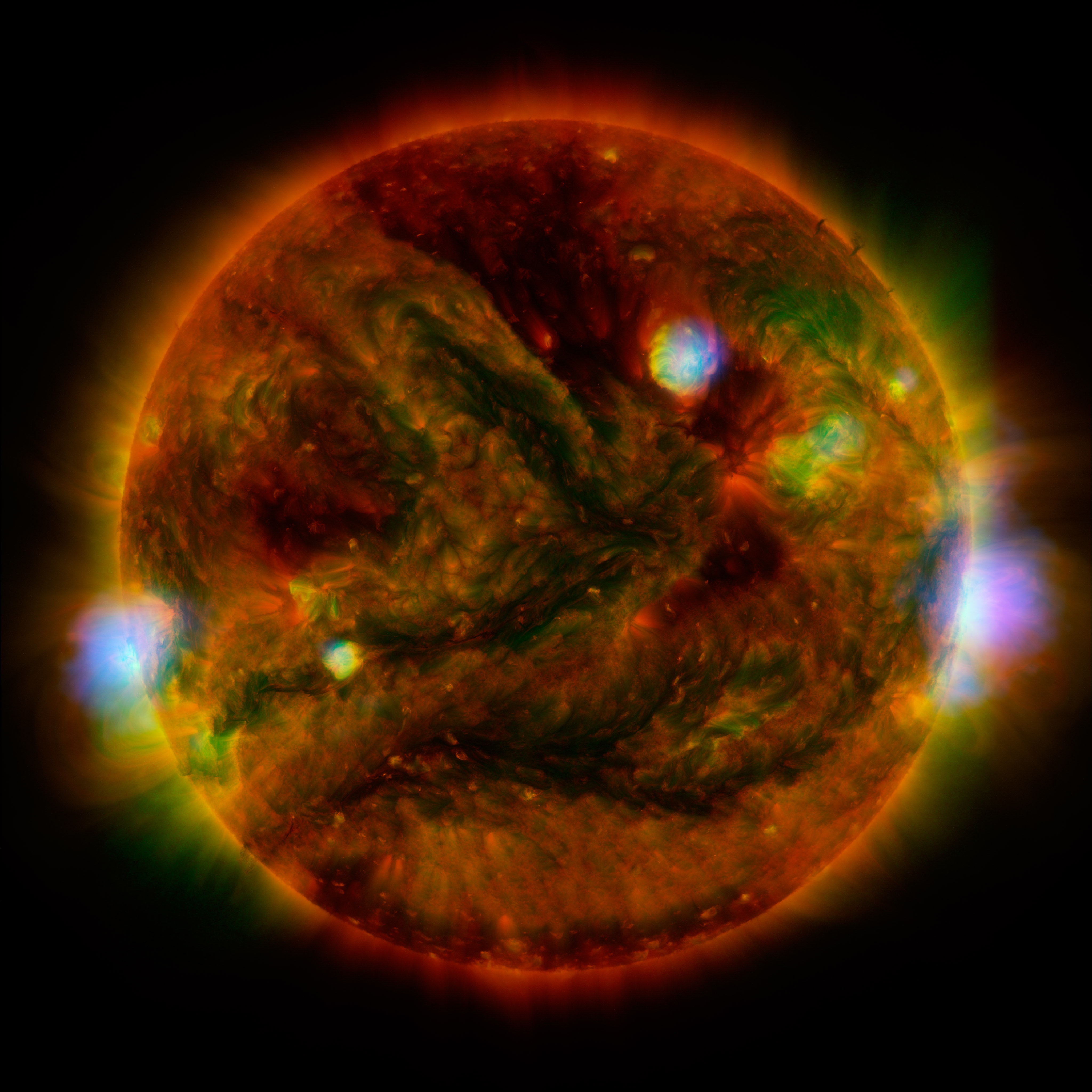 pia19821-nustar_xrt_sun
